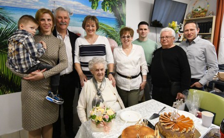 Isten éltesse, Panna néni! – 95. születésnapján köszöntötték Gerei Imrénét